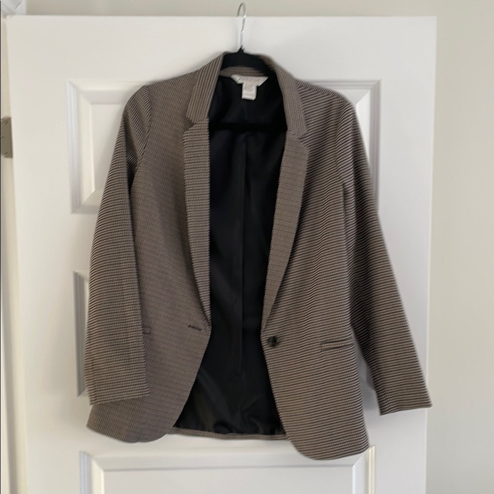 Black and White Houndstooth Blazer